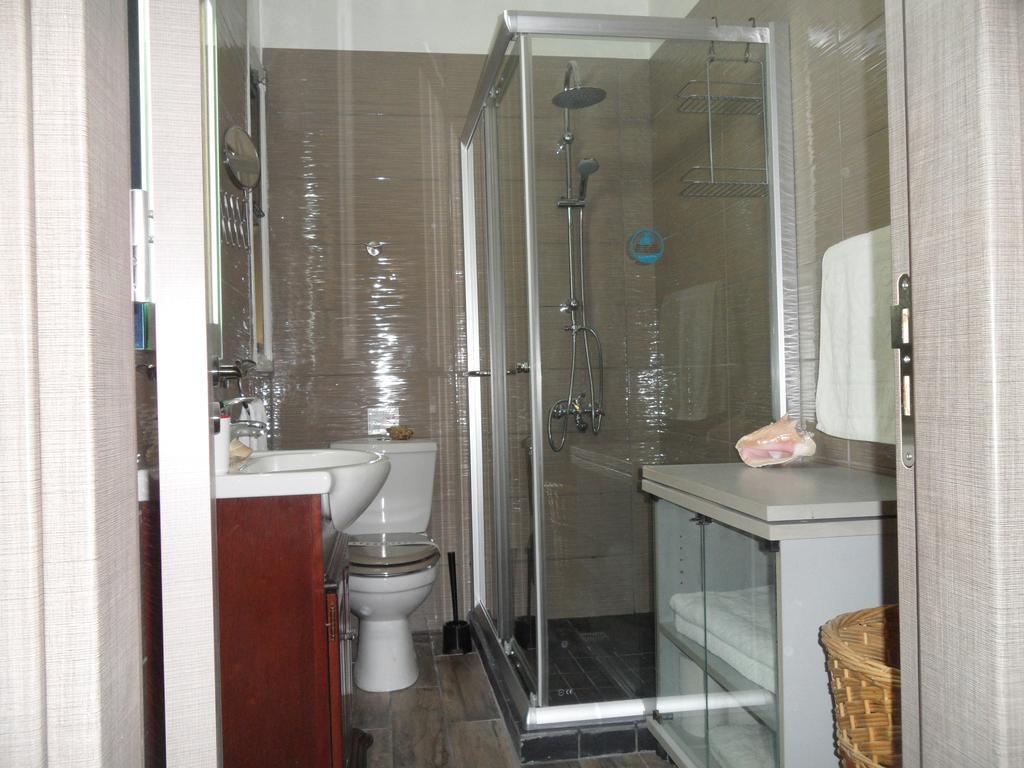 Sunshine Apts, Two Bedroom , Free Internet, No 3 Ayia Napa Exterior foto