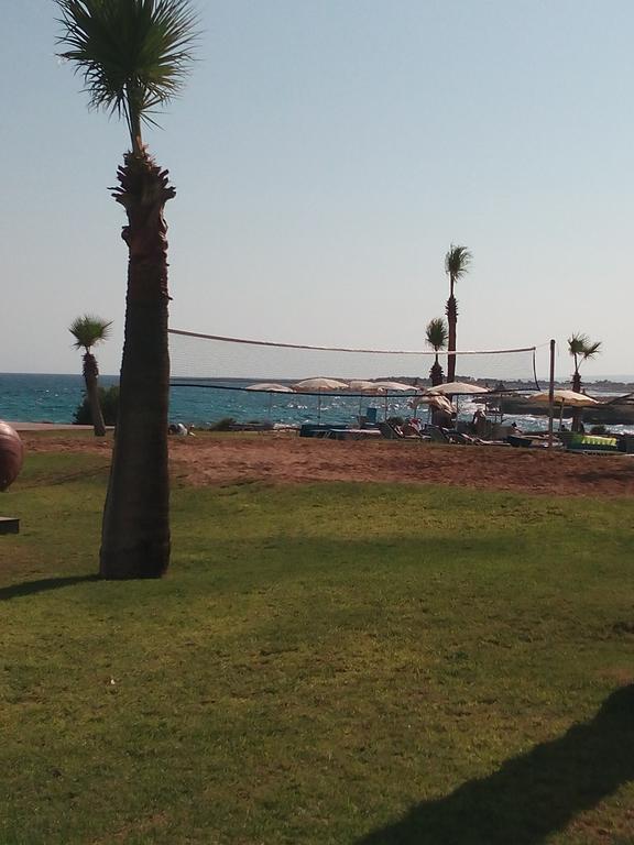 Sunshine Apts, Two Bedroom , Free Internet, No 3 Ayia Napa Exterior foto